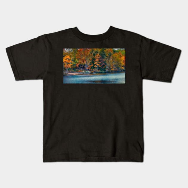 Autumn Colors at Kearney Lake Kids T-Shirt by kenmo